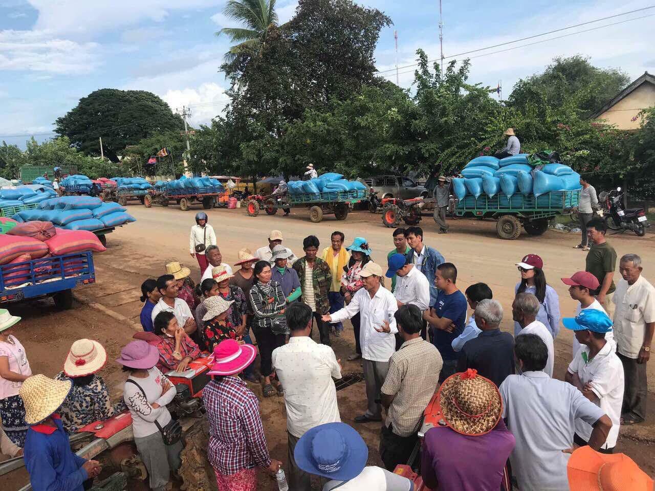 Baitang’s President visited and helped the farmer who finds no market due to poor quality paddy